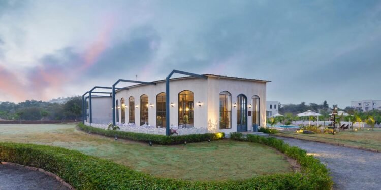 Avail exciting staycation offers at all WelcomHeritage hotels for a perfect getaway