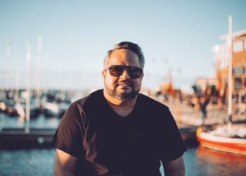 Digital podcast Fundraising Made Easy is a breakthrough that start-ups need