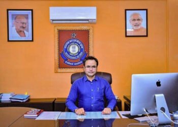 A voice against injustice: Dev Prakash IRS