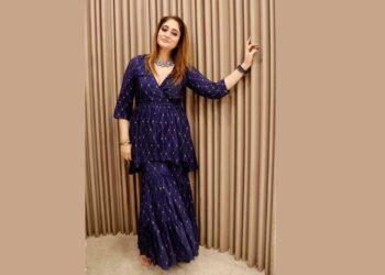 Diwali feels with positivity & happiness spent with family & friends- Reshmaa Ajbani