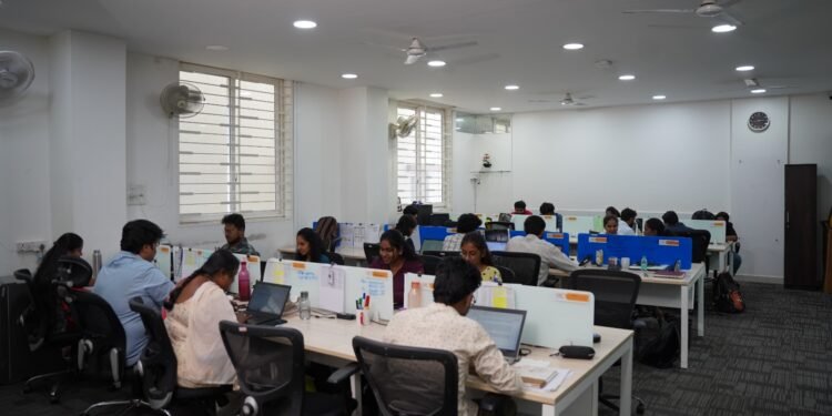 Surviving the Cash Crunch: A Financial Playbook for Bootstrapped Startups